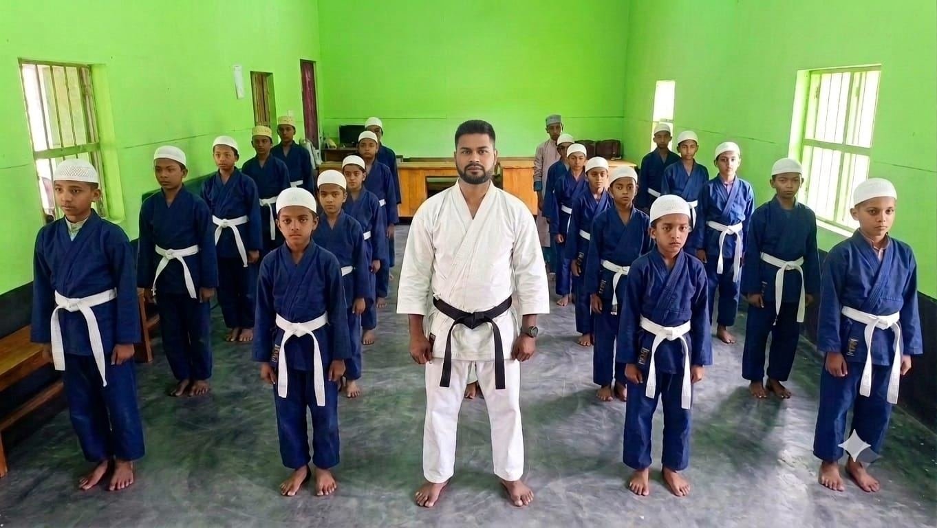 কারাতে প্রশিক্ষণ